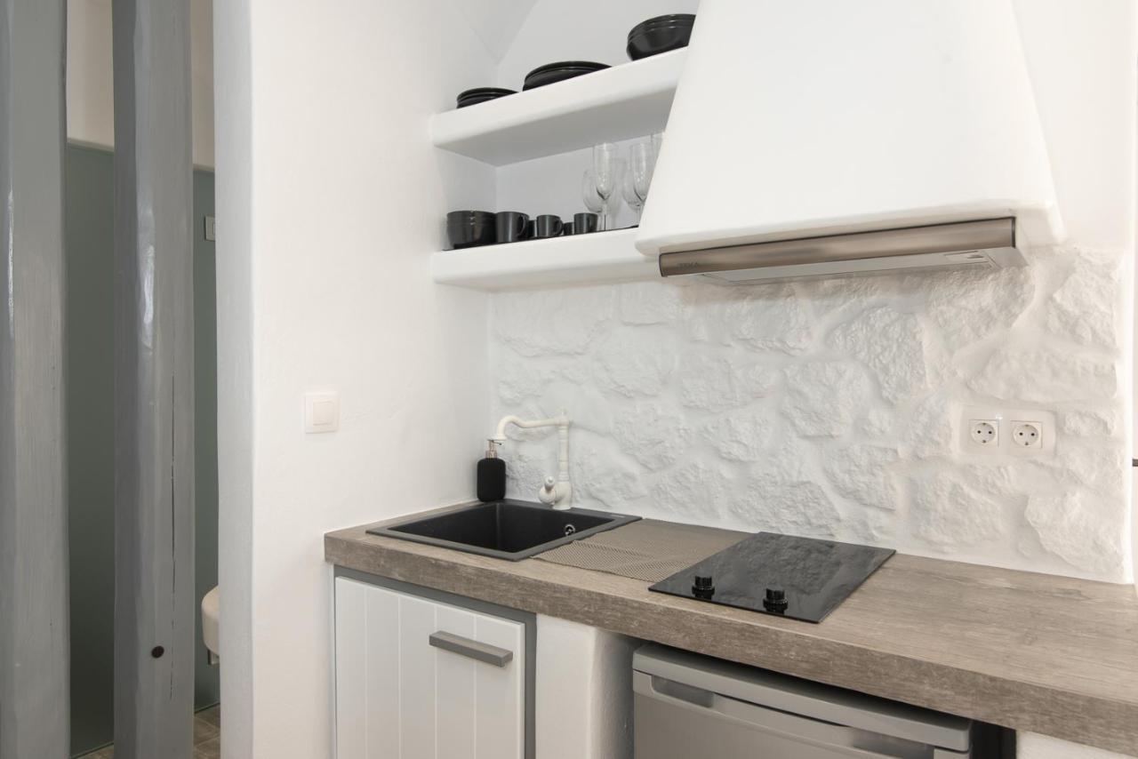 El_Puerto Luxury Port Suites Naxos City Bagian luar foto
