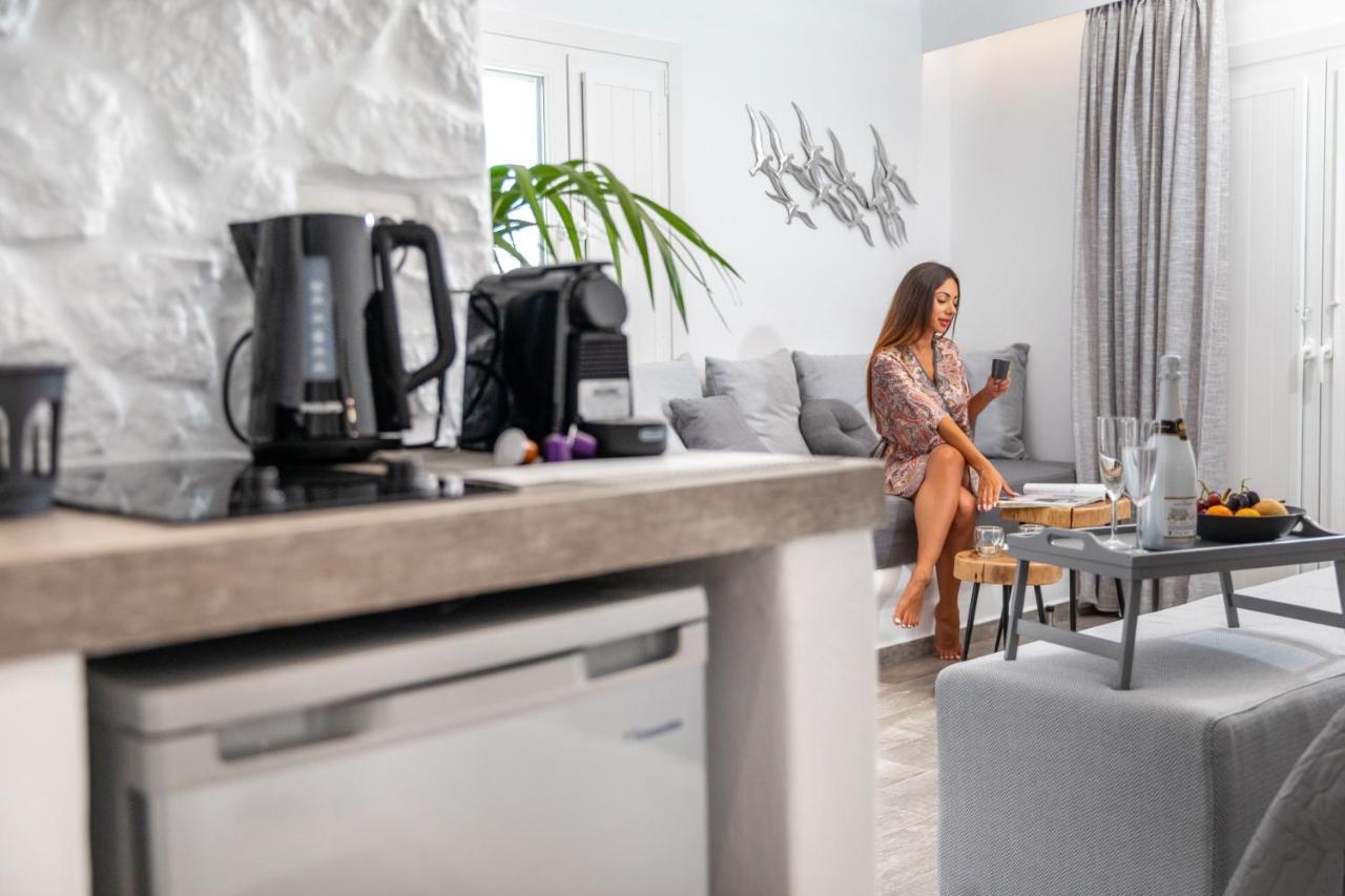 El_Puerto Luxury Port Suites Naxos City Bagian luar foto
