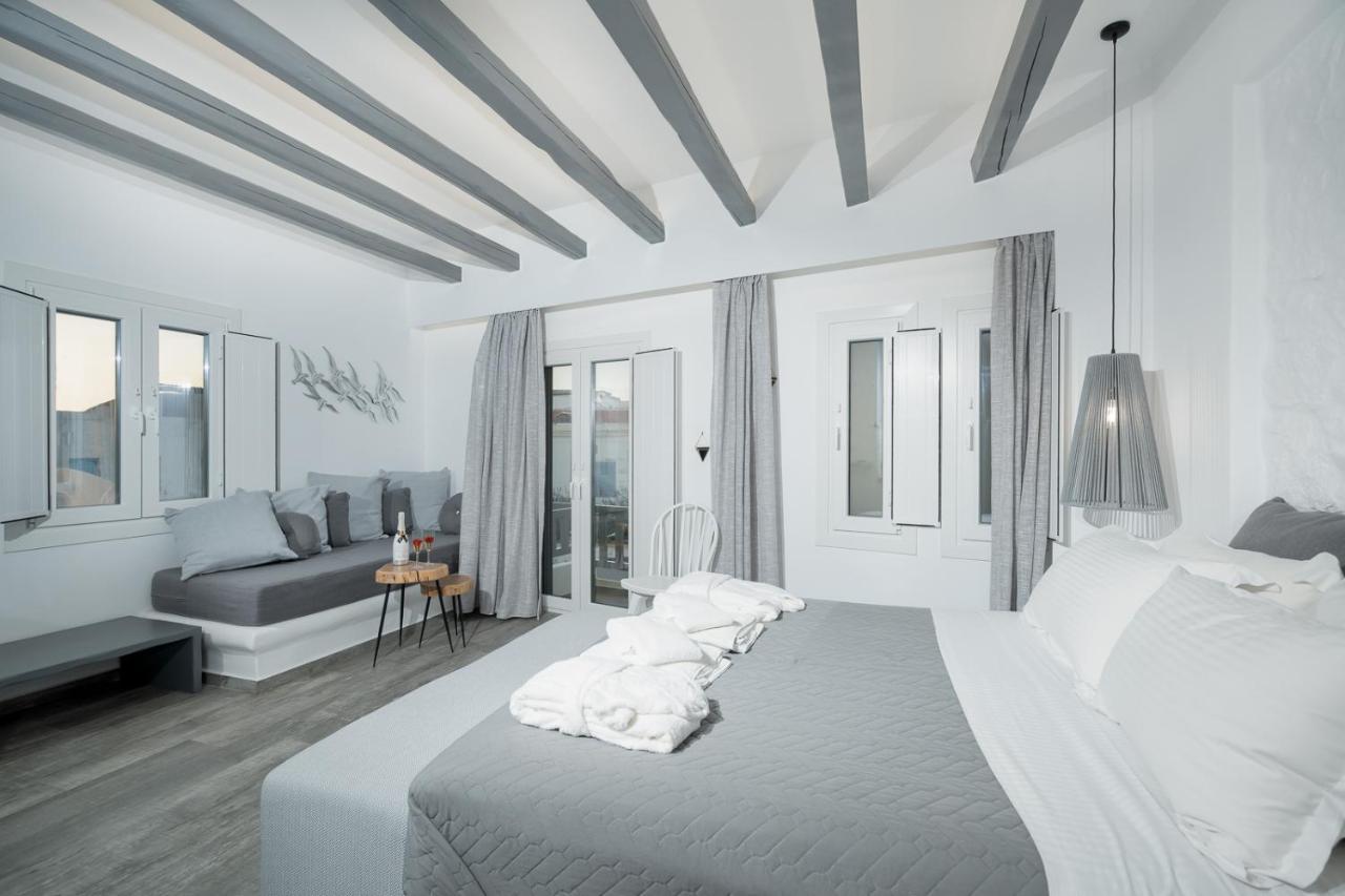 El_Puerto Luxury Port Suites Naxos City Bagian luar foto