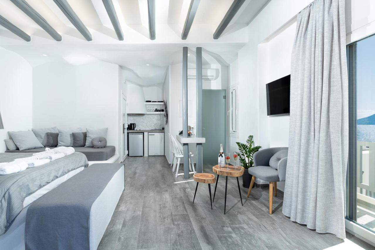 El_Puerto Luxury Port Suites Naxos City Bagian luar foto